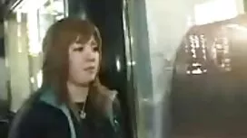 Момиче секс филми бе ...