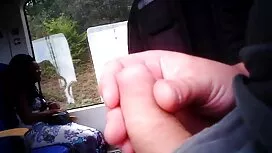 Джоелин Кели дава се ...