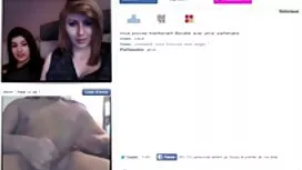 Двама приятели с гол ...