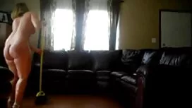 Съдбата чука порно ф ...