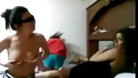 Публична поява на го ...